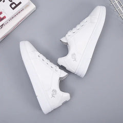 Casual Witte Sneakers Dames met Geborduurde Bloemen – Ademend en Comfortabel voor Dagelijks Gebruik - Dames - Schoenen