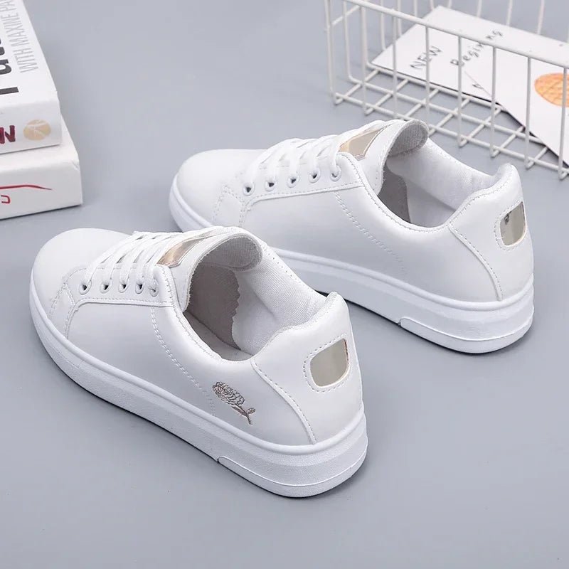Casual Witte Sneakers Dames met Geborduurde Bloemen – Ademend en Comfortabel voor Dagelijks Gebruik - Dames - Schoenen