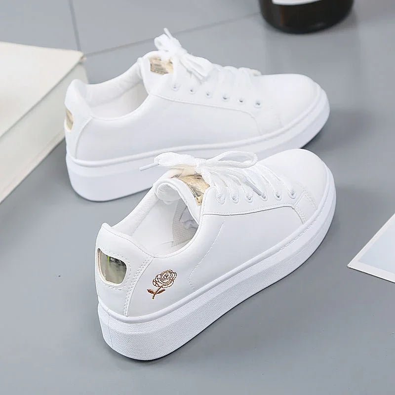Casual Witte Sneakers Dames met Geborduurde Bloemen – Ademend en Comfortabel voor Dagelijks Gebruik - Dames - Schoenen