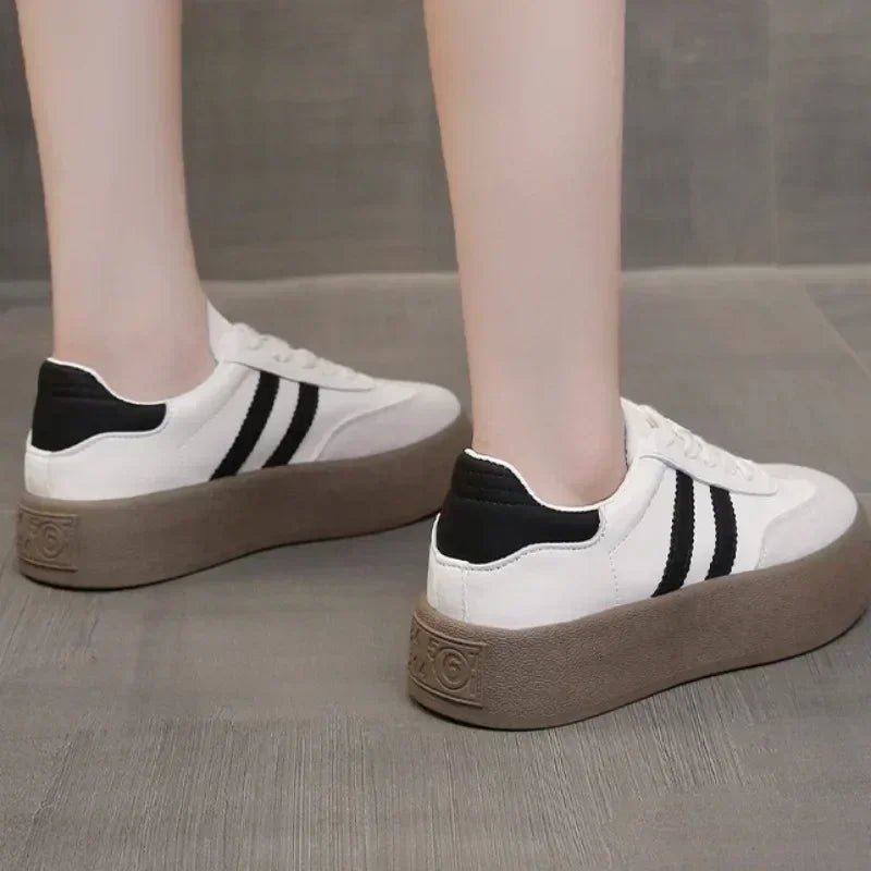 Dames Sneakers met Veter en Platform - Duurzame Vulcanisatie Schoenen voor Casual en Buitengebruik – met Platform - Dames - Schoenen